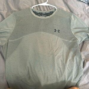 Gray Under Armour T-Shirt